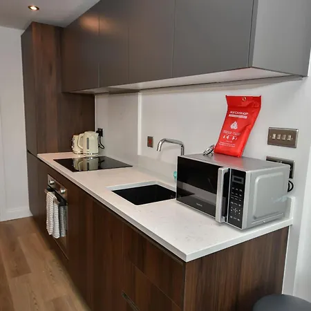 Fabulous 1 Bedroom W Wifi In Appartamento