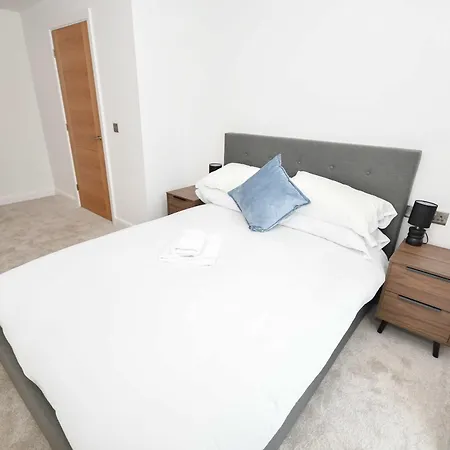 Fabulous 1 Bedroom W Wifi In * Leeds (West Yorkshire)